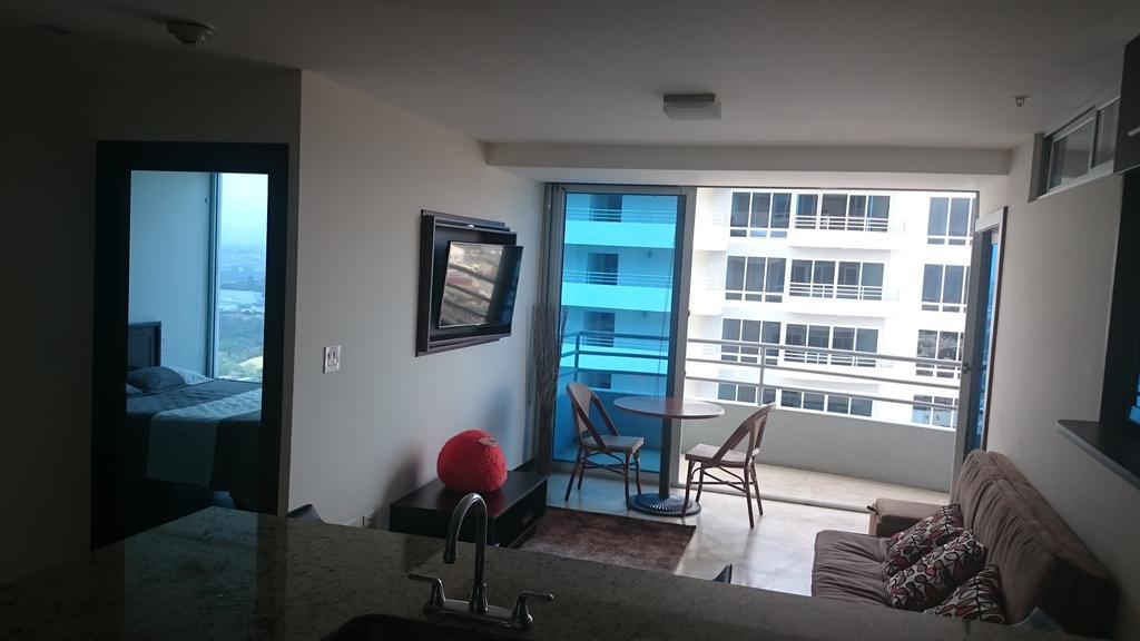 Апарт отель Torres Paseo Colon Apartamento Сан-Хосе Номер фото