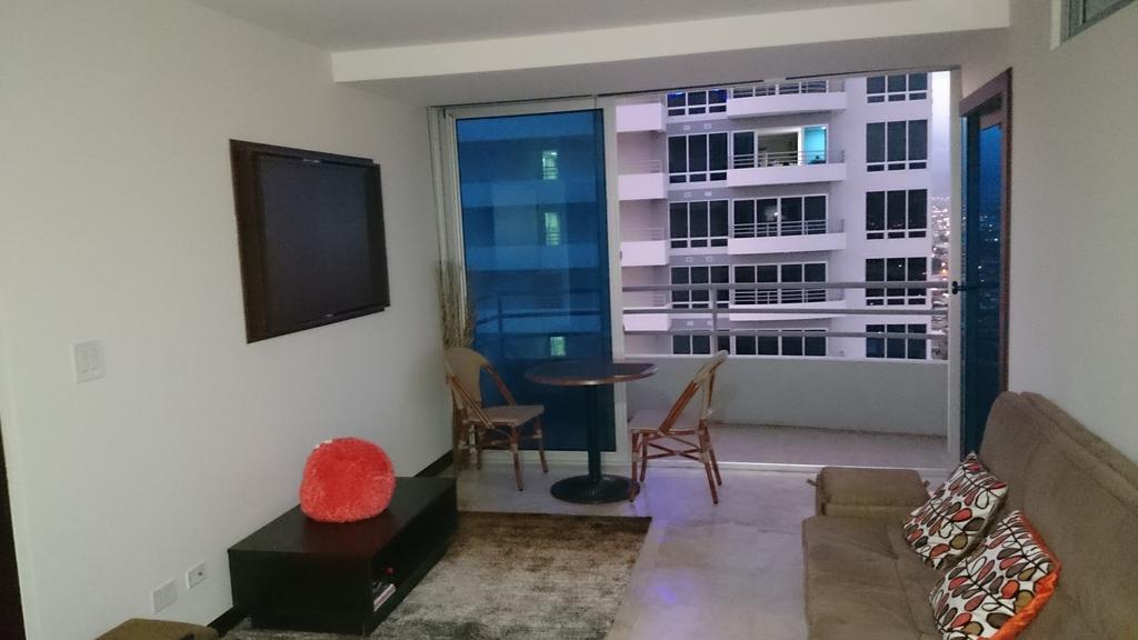 Апарт отель Torres Paseo Colon Apartamento Сан-Хосе Номер фото